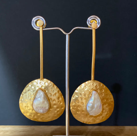 Gold Luxe - Tribal Disc Earrings - Pearl