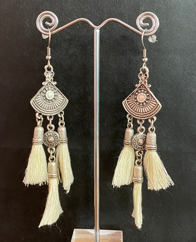 Isle & Tribe - Antique Silver Sahana Tassel Earrings - Ivory